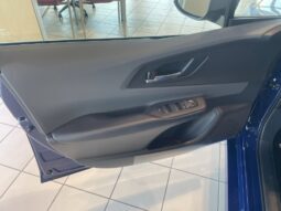 
										Toyota Prius full									