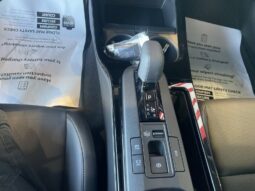 
										Toyota Prius full									