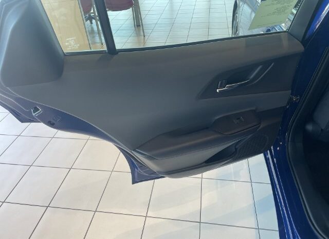 
								Toyota Prius full									