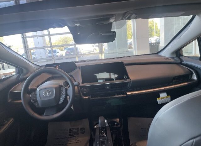 
								Toyota Prius full									