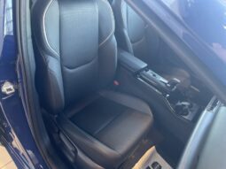 
										Toyota Prius full									