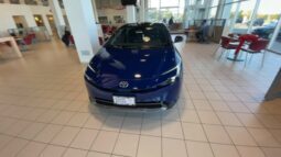
										Toyota Prius full									