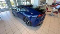 
										Toyota Prius full									