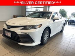
										Toyota Camry Hybrid full									