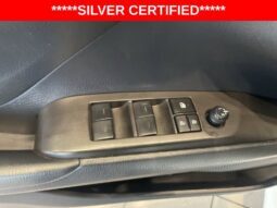 
										Toyota Camry Hybrid full									