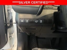
										Toyota Camry Hybrid full									