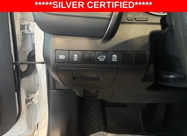 
								Toyota Camry Hybrid full									