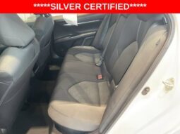 
										Toyota Camry Hybrid full									