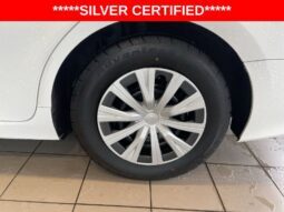 
										Toyota Camry Hybrid full									