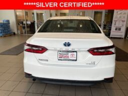 
										Toyota Camry Hybrid full									