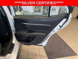 
										Toyota Camry Hybrid full									