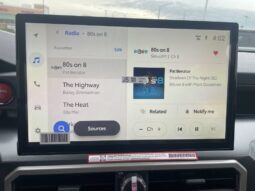 
										Toyota Tacoma Hybrid full									
