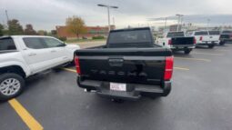 
										Toyota Tacoma Hybrid full									
