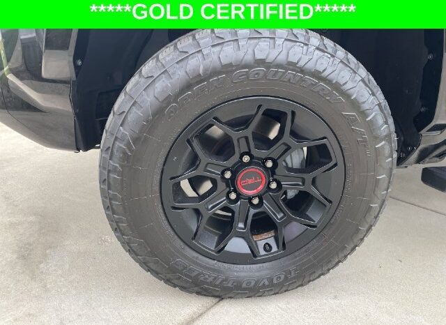 
								Toyota 4Runner i-FORCE MAX Hybrid full									