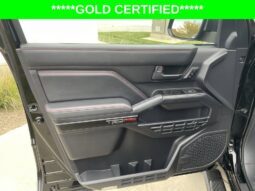 
										Toyota 4Runner i-FORCE MAX Hybrid full									