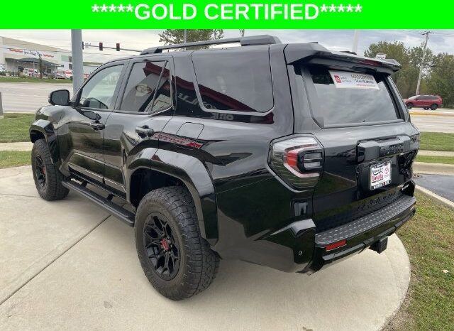 
								Toyota 4Runner i-FORCE MAX Hybrid full									