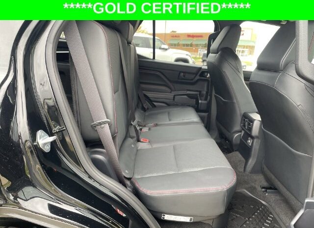 
								Toyota 4Runner i-FORCE MAX Hybrid full									
