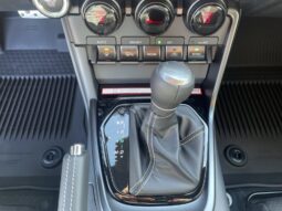 
										Toyota GR86 full									