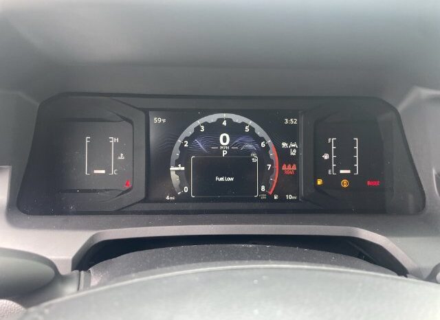 
								Toyota Tacoma full									