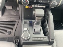
										Toyota Tacoma full									