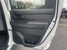 
										Toyota Tacoma full									