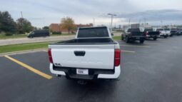 
										Toyota Tacoma full									