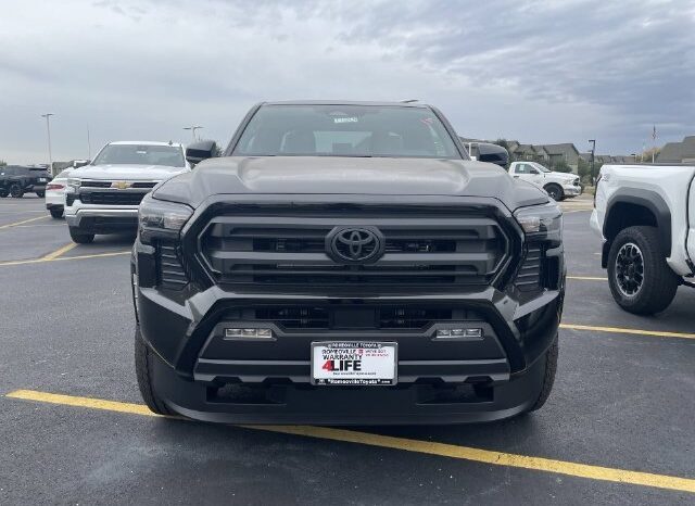 
								Toyota Tacoma full									
