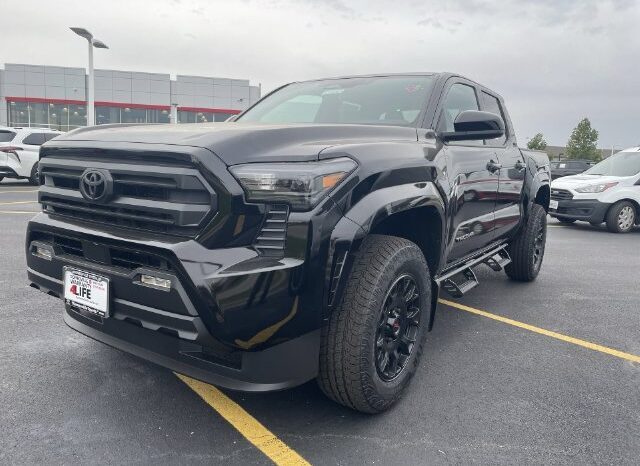 
								Toyota Tacoma full									