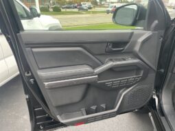 
										Toyota Tacoma full									