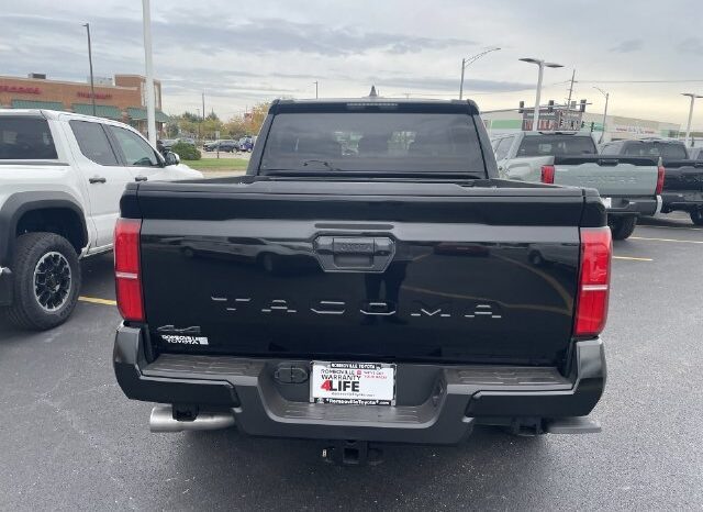 
								Toyota Tacoma full									