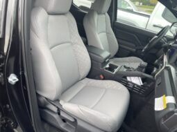 
										Toyota Tacoma full									