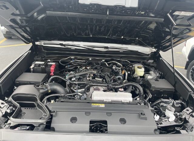 
								Toyota Tacoma full									