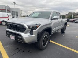 
										Toyota Tacoma full									