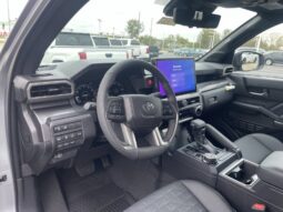 
										Toyota Tacoma full									