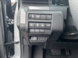 
										Toyota Tacoma full									