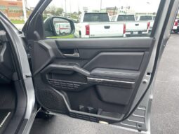 
										Toyota Tacoma full									