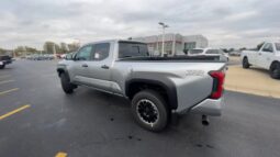 
										Toyota Tacoma full									