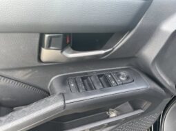 
										Toyota Tacoma full									