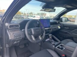 
										Toyota Tacoma full									