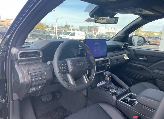 
								Toyota Tacoma full									
