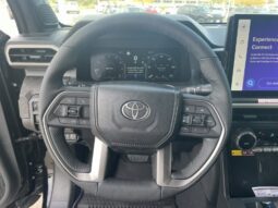
										Toyota Tacoma full									