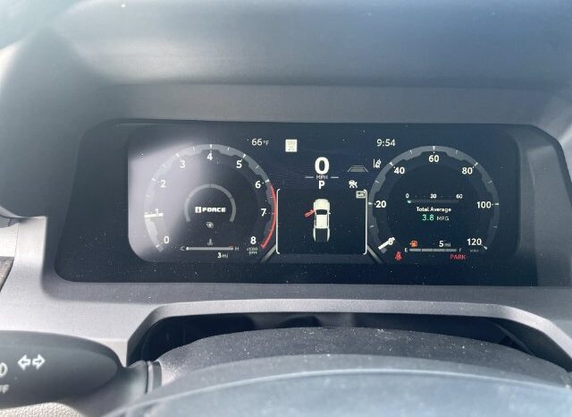 
								Toyota Tacoma full									