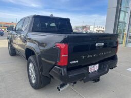 
										Toyota Tacoma full									