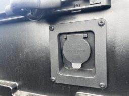 
										Toyota Tacoma full									