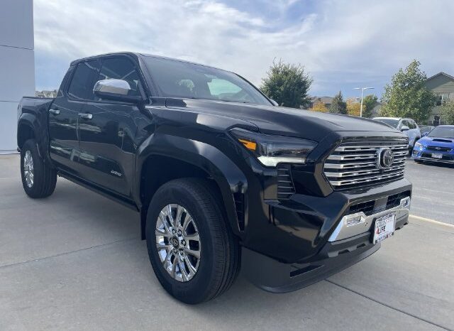 
								Toyota Tacoma full									