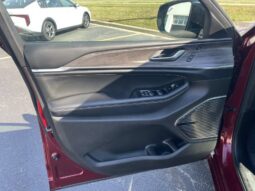 
										Jeep Grand Cherokee L full									
