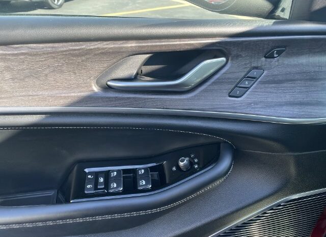 
								Jeep Grand Cherokee L full									