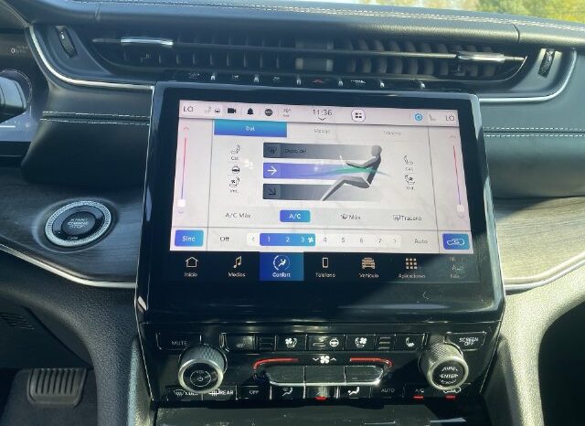 
								Jeep Grand Cherokee L full									