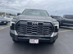 
										Toyota Tundra Hybrid full									