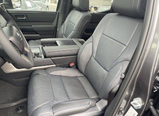 
								Toyota Tundra Hybrid full									